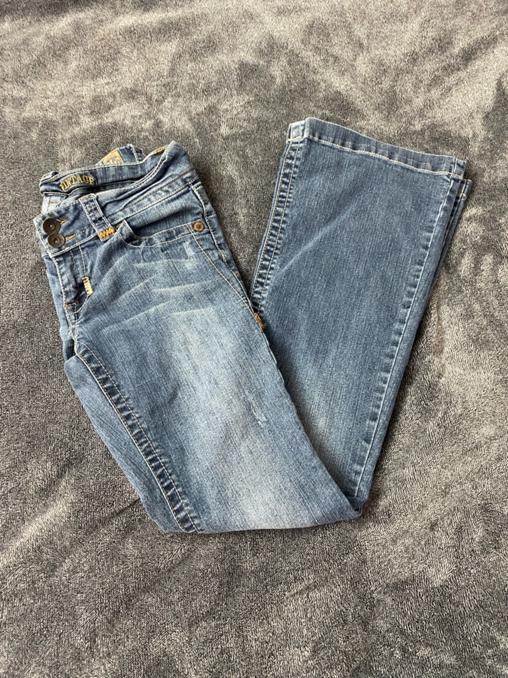 Y2K WallFlower Vintage Double Button Flare Jeans Size 7 - Picture 2 of 9